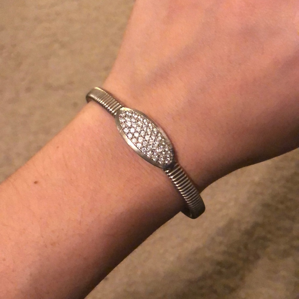 Crystal bangle